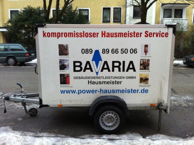 Hausmeister Werbung München