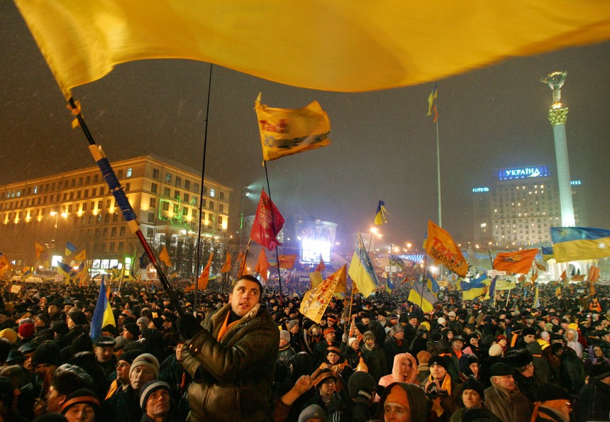 Ukrainer demonstrieren für Präsidentschaftskandidat Viktor Juschtschenko, 2004