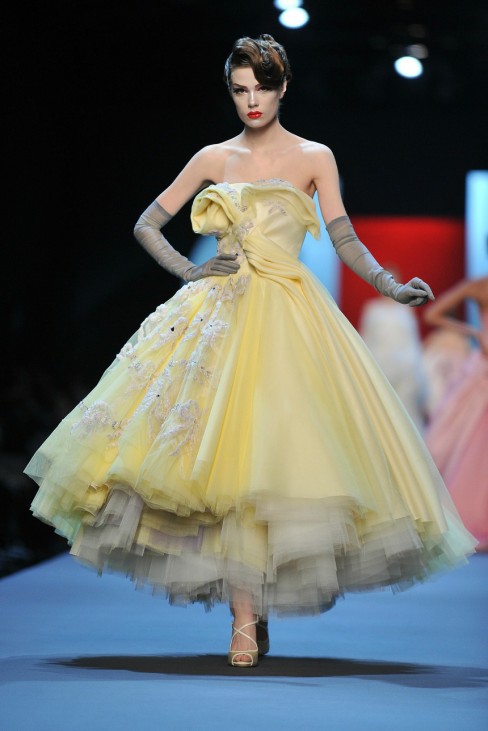 Christian Dior - Runway - Paris Fashion Week Haute Couture S/S 2011