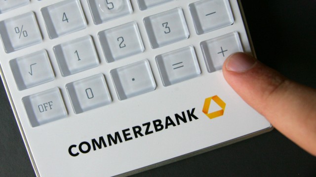 Commerzbank mit neuem Logo