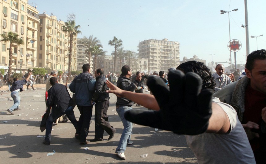 Clashes in Tahrir Square in Cairobetween pro and anti Mubarak pro