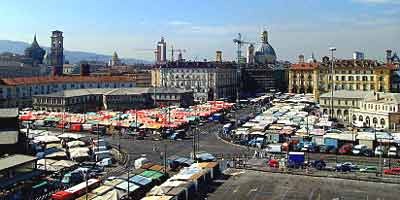 Piazza de la Repubblica in Turin