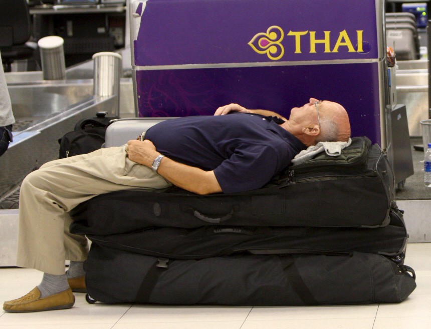 Bangkoks Flughafen blockiert - Tausende Reisende sitzen fest
