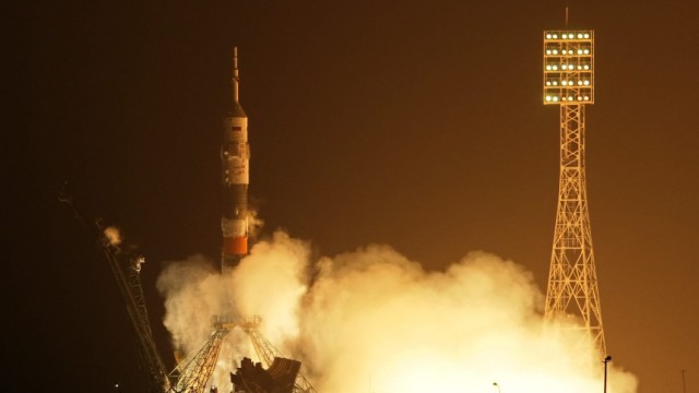 Drei Raumfahrer mit Sojus zur ISS gestartet