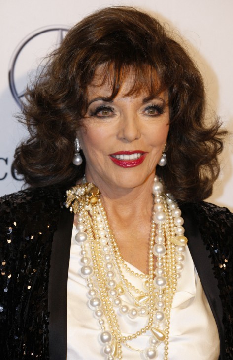 Actress Joan Collins arrives at the Carousel of Hope Ball in Beverly Hills