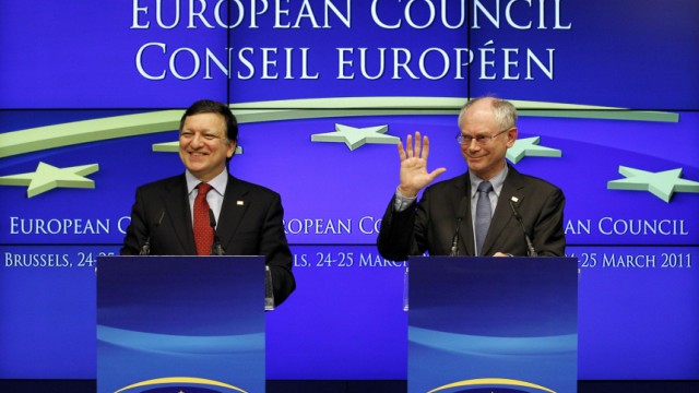 European Commission President Barroso and European Council President Van Rompuy hold a joint news conference at the end of the first day of a two-day European Union leaders summit in Brussels