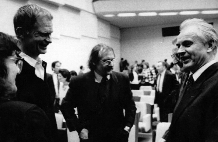 Tatjana Böhm, Klaus Schlüter, Gerd Poppe und Hans Modrow, 1990