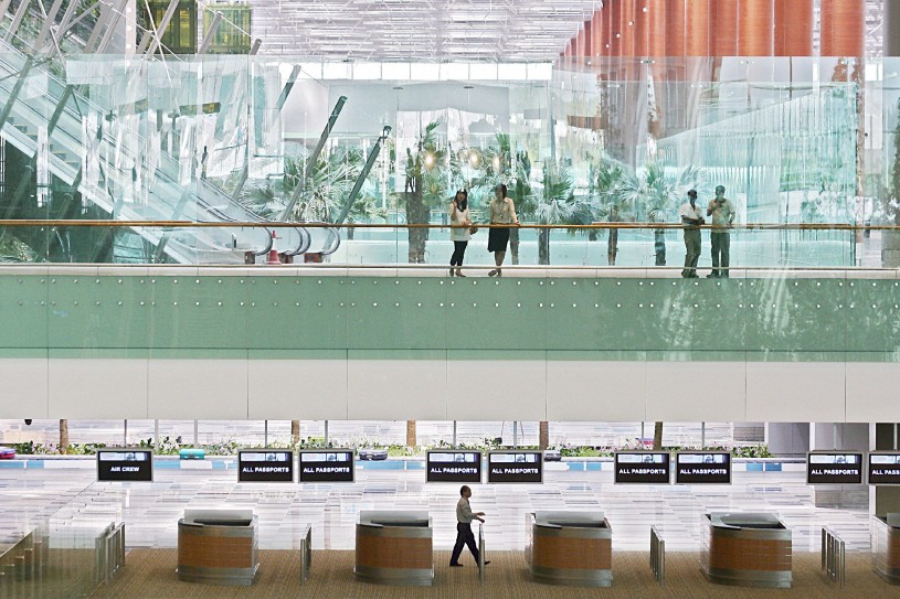 Flughafen Singapur - Terminal 3 mit A380-Abfertigung im Bau