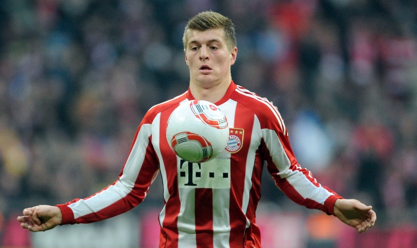 Toni Kroos verlaengert bei Bayern Muenchen bis 2015