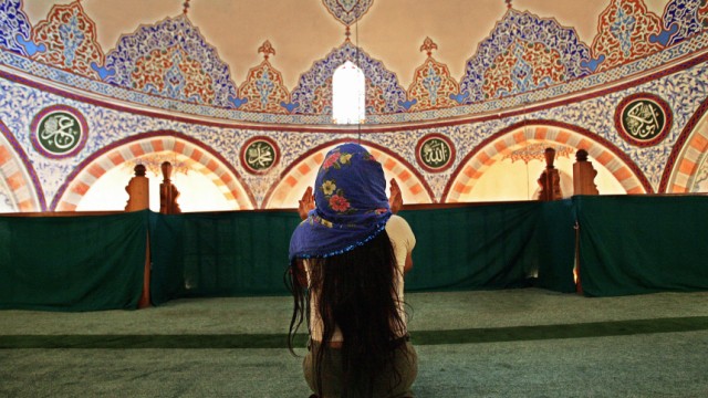 TURKEY-MUSLIMS-PRAYER