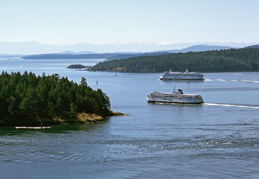 Mit dem Frachtschiff zu den Holzfällern: Die Fjorde in Kanada