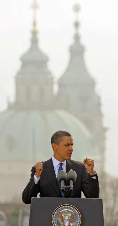 Obama wirbt für eine atomwaffenfreie Welt in Prag