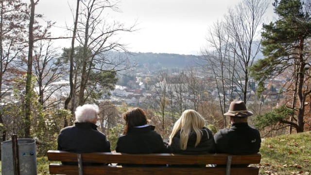 Uschi Disl: Mein Bad Tölz: Aussicht vom Kalvarienberg bei Bad Tölz: "Die Aussicht von dort oben ist unglaublich schön", sagt Uschi Disl.