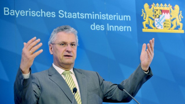 Herrmann stellt Kriminalstatistik in Bayern vor
