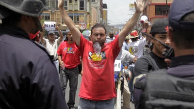 Nach dem Putsch: Proteste in Honduras: Es besteht die Gefahr, dass es zu einem Blutbad kommt.
