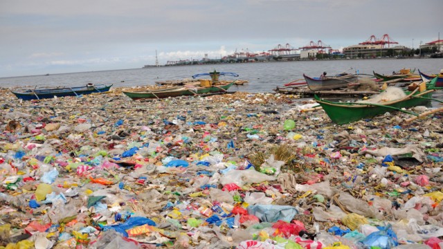 Polluted Manila Bay