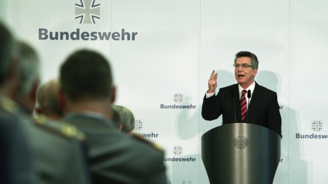 German Defence Minister de Maiziere presents his reform plans of German armed forces officers in Berlin