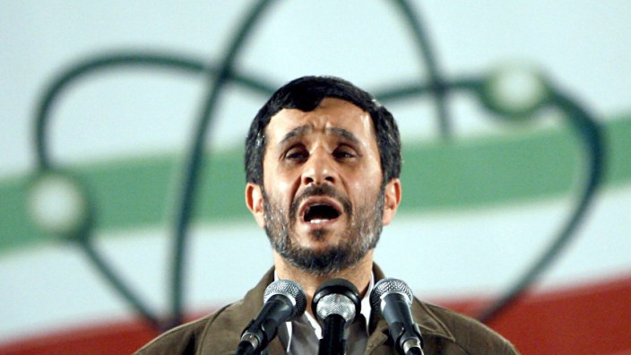 Mahmud Ahmadinedschad will gegen Nichtnominierung von Esfandiar Rahim Mashaie bei Präsidentenwahl in Iran vorgehen.