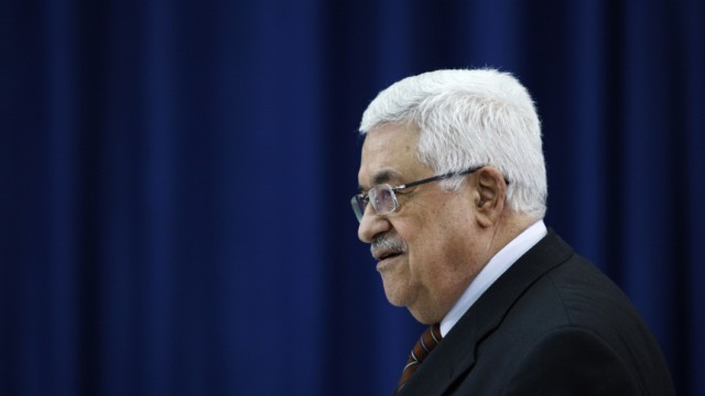 Palestinian President Abbas arrives at a meeting of the PLO in Ramallah