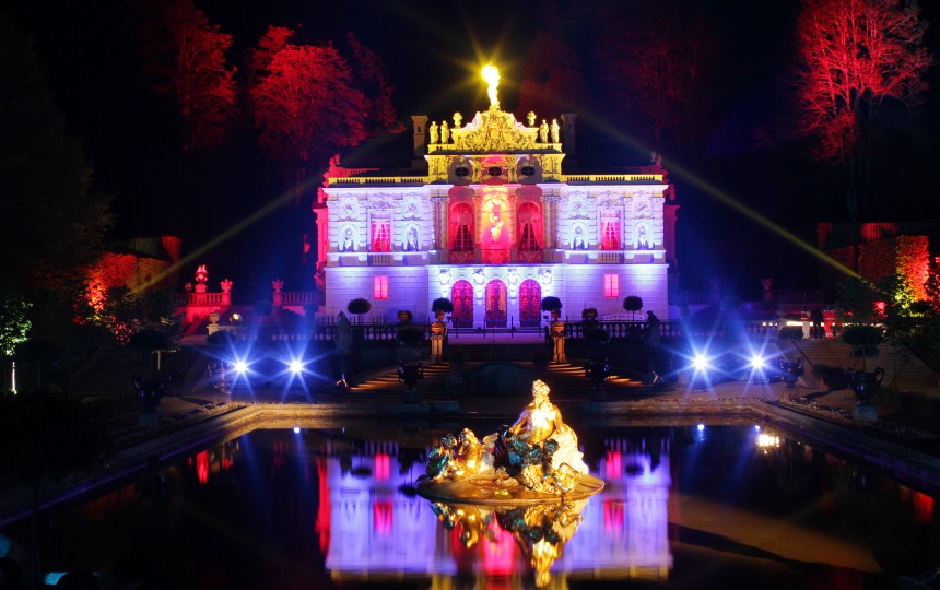 Festakt Schloss Linderhof mit Lightshow / Siemens