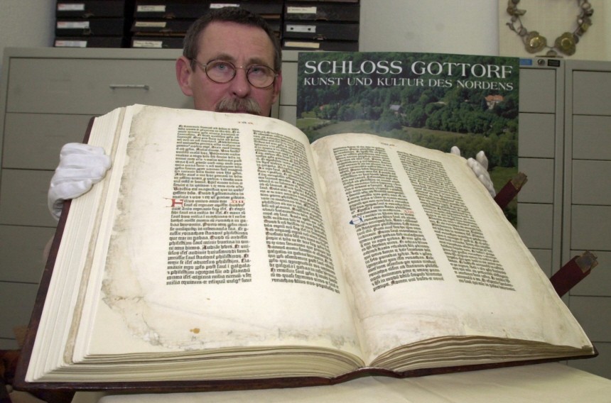 Gutenberg-Bibel im Landesmuseum Schleswig