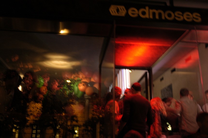 Bar, Club Edmoses, 2005
