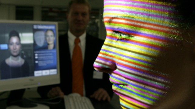 3D-Gesichtsscanner im Siemens Airport Center, 2005