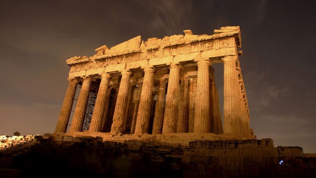 Euro-Finanzminister geben Griechenland-Kredit frei