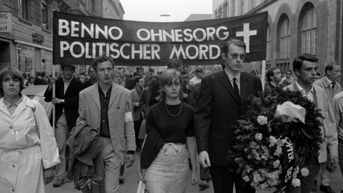 Tod von Benno Ohnesorg: Studenten demonstrieren am 5. Juni 1967 in München wegen der Erschießung von Benno Ohnesorg.
