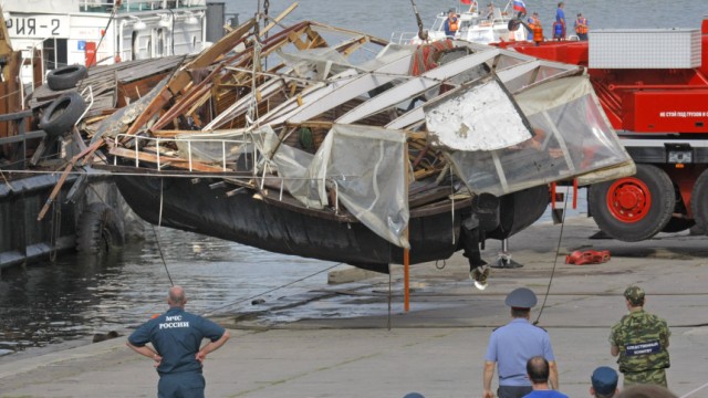 Schiffskollision in Moskau: Kollision auf der Moskwa: Der Bootsunfall weist auf größere Missstände hin.