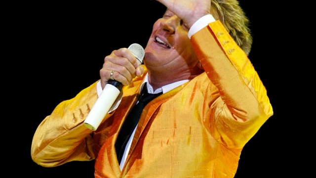 Rod Stewart Performs At Caesars Palace