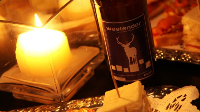 Cocktailbar Westend "Minibar": Das Bier "Westender" wird nicht im Westend gebraut, sondern in Untergiesing.