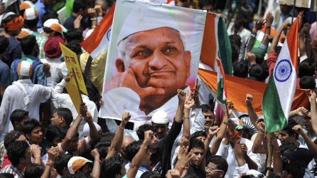 Anti-Korruptions-Bewegung in Indien: Tausende Inder haben sich mit Anna Hazare solidarisiert.