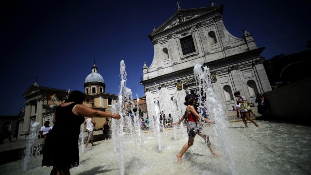 Rom Italien Hauptstadt Touristen Ara Pacis Brunnen