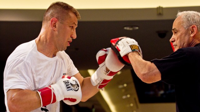 Boxing Vitali Klitschko vs Tomasz Adamek