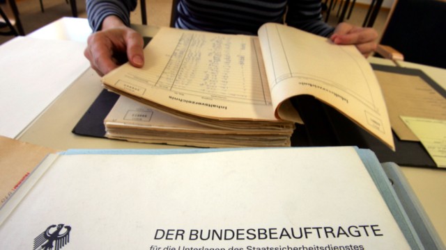 Berlin - 'Birthler-Behörde' für Stasi-Unterlagen