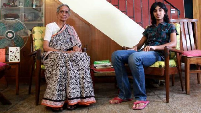 Bevölkerungswachstum: Shanta Rangarajan, 80, und Enkelin Uttara, 14, leben in Dehli, Indien.