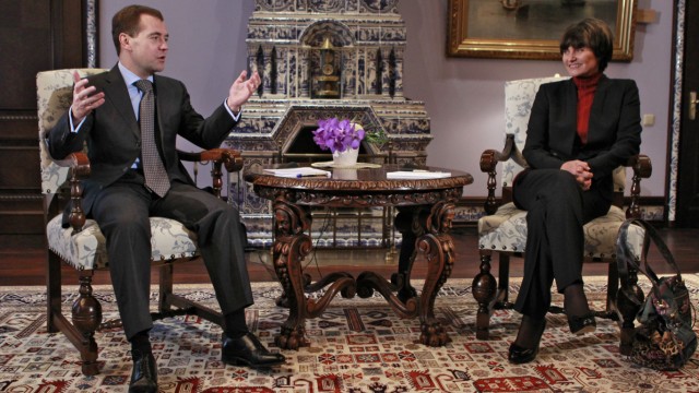 Dmitry Medvedev, Swiss President Micheline Calmy-Rey
