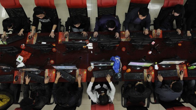 China User Korruption Internet