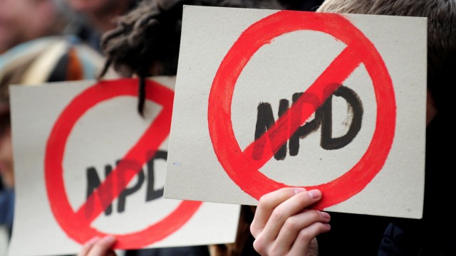 Proteste gegen Veranstaltung der NPD in Berlin