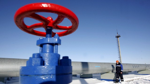 Russland pumpt wieder Gas für Europa in ukrainische Pipelines