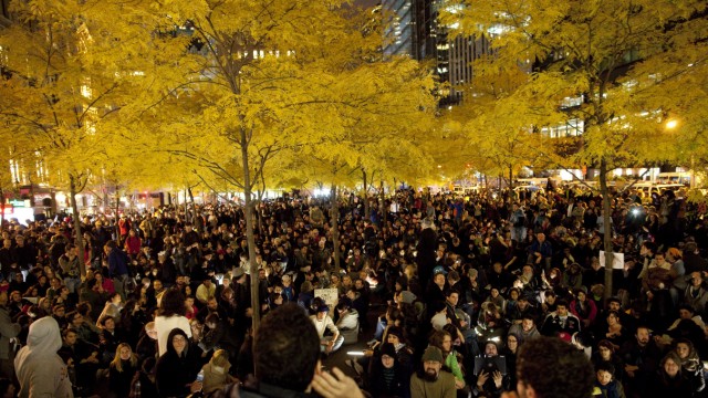 Occupy Wall Street Camp in Zuccotti Park Cleared by NYPD Over Night