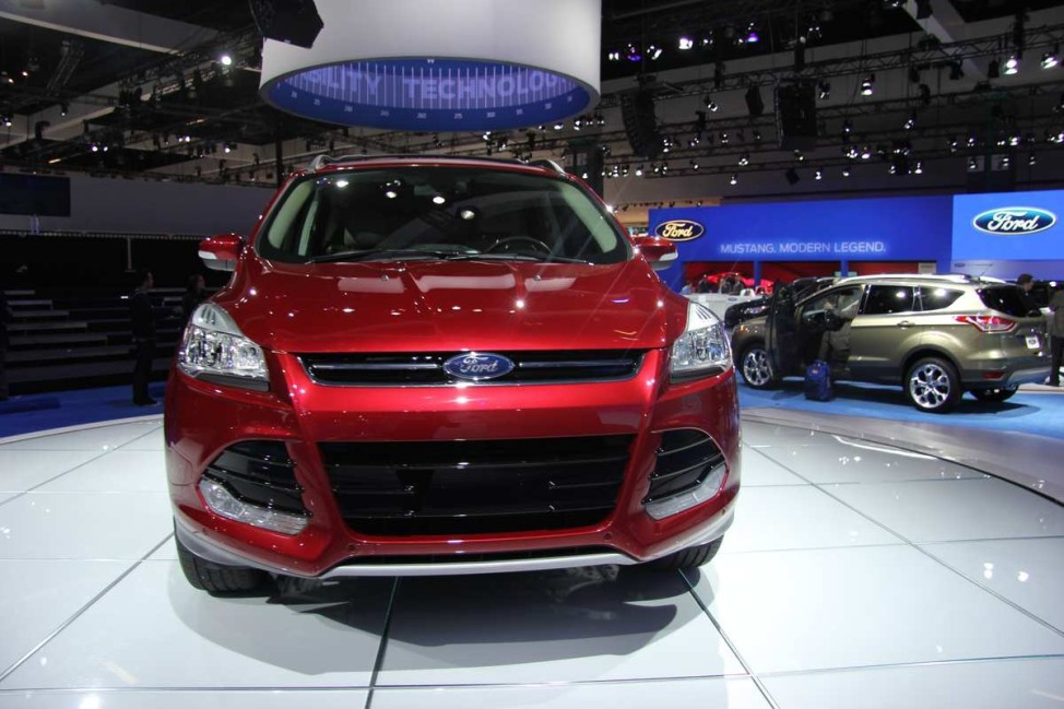 Premierenfeuerwerk in Hollywood Los Angeles Auto Show 2011: Ford Escape