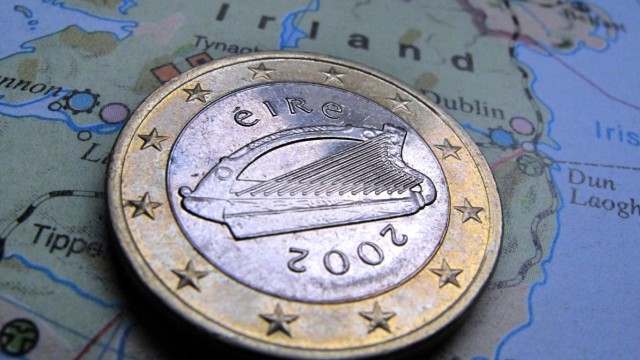 EU-Ratsvorsitz für Irland, Europa in der Schuldenkrise