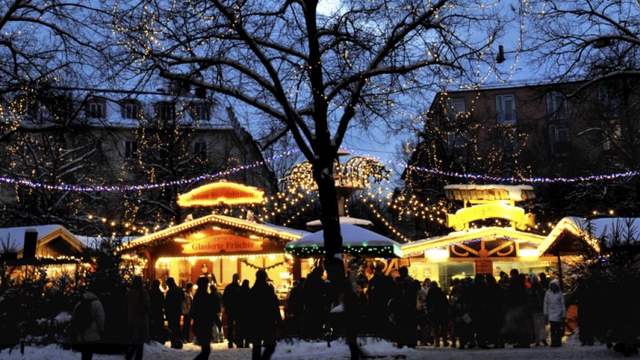 Weihnachtsmarkt am Weißenburger Platz