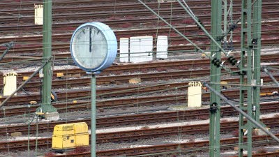München Extra Ticker: Wegen technischen Problemen im Stellwerk am Ostbahnhof kam der gesamte S-Bahn-Verkehr durcheinander.
