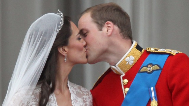 Jahreswechsel - Prinz William heiratet Kate Middleton