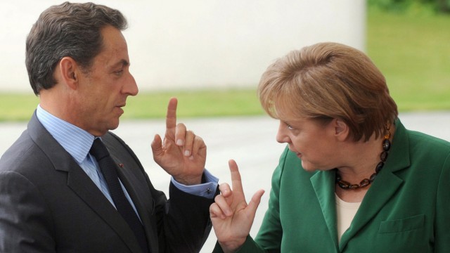 Jahreswechsel - Merkel im Schatten der Eurokrise