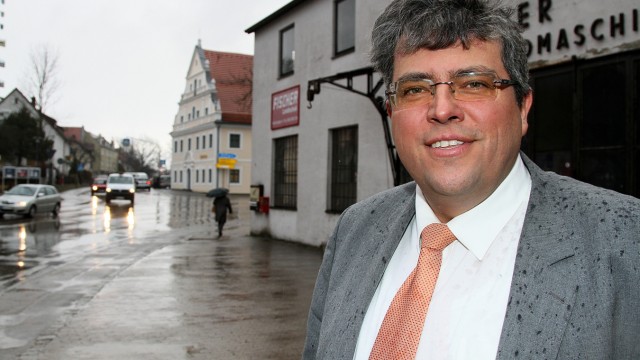 Petershausen: "Ich finde es nur dort von Vorteil": Bürgermeister Günter Fuchs plädiert für ein Ärztehaus in der Ortsmitte Petershausens.