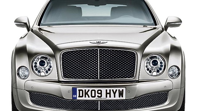 Rolls-Royce Ghost / Bentley Mulsanne: Brüder im Geiste: Der Bentley Mulsanne für etwa 360.000 Euro und sein ...